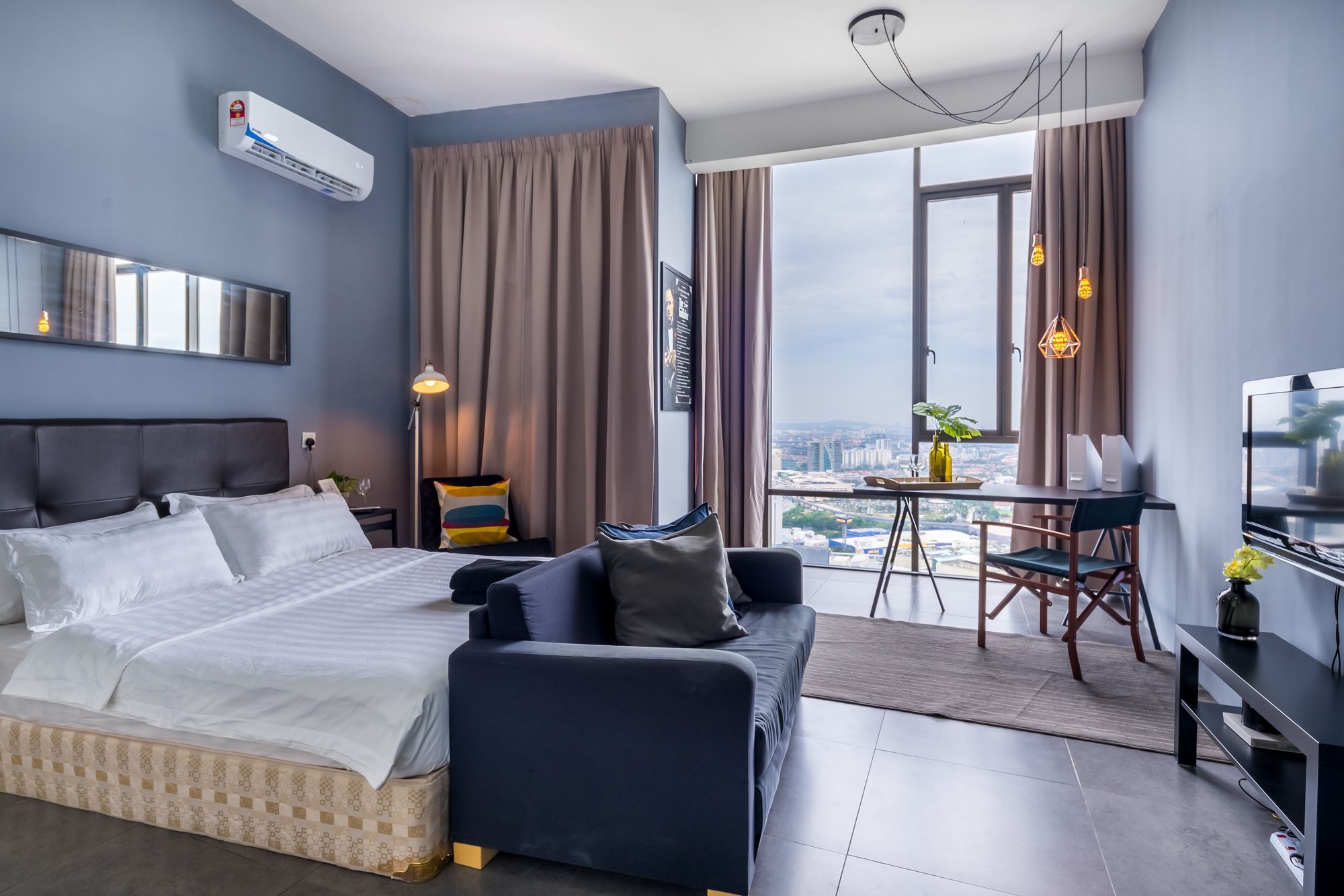 The 12 Suites @ Empire Damansara Петалінг-Джая Екстер'єр фото